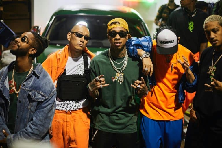 Fashion Psychology: Emotional Narratives Through Clothing Choices